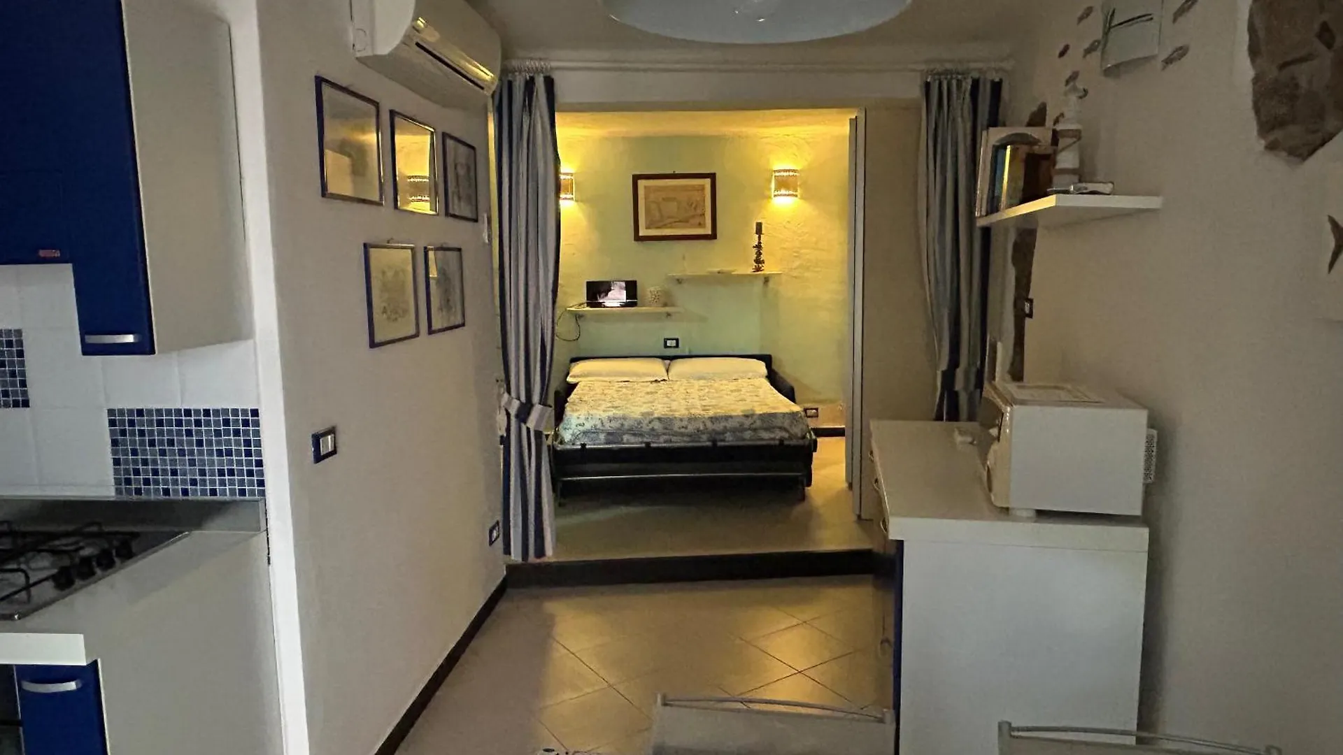 Pippo Cosy Studio Flat With Ac Monterosso al Mare 0*,