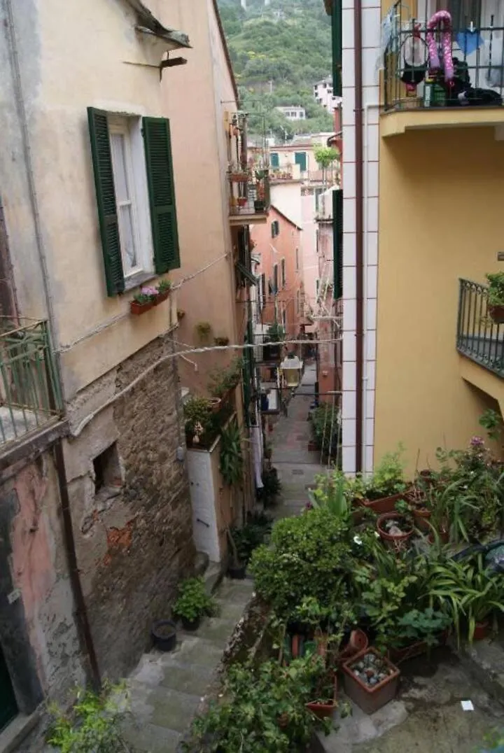 Pippo Cosy Studio Flat With Ac Monterosso al Mare Casa vacanze