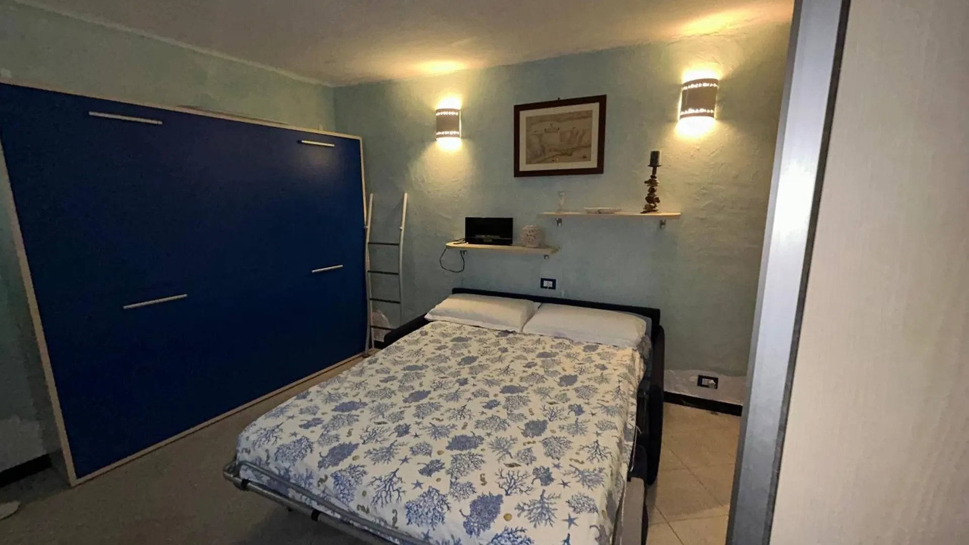 Pippo Cosy Studio Flat With Ac Monterosso al Mare 0*,  Italia